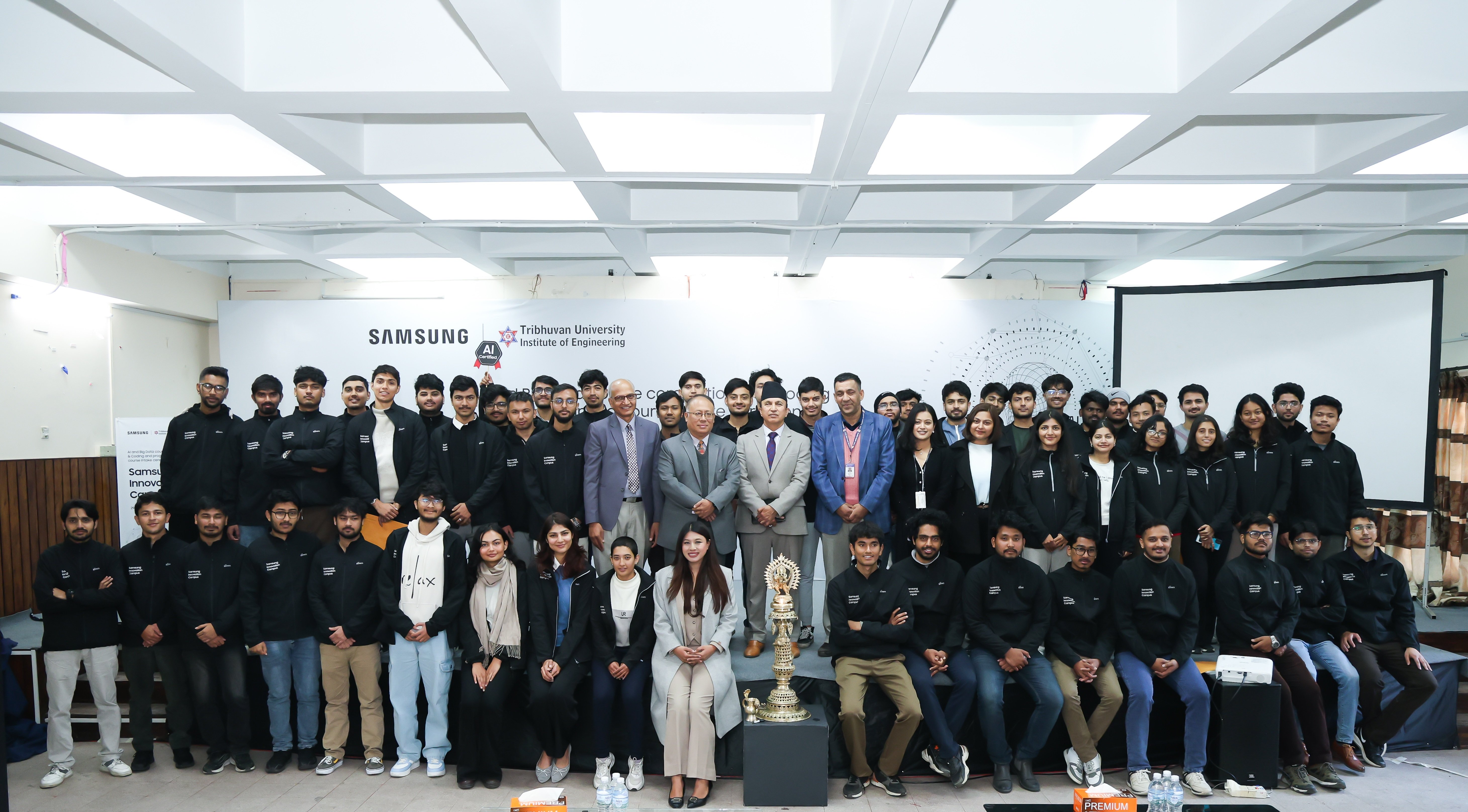 सामसङ इनोभेसन क्याम्पसको एआई तथा बिग डेटा कार्यक्रम सम्पन्न, नयाँ कोडिङ ब्याच सुरु