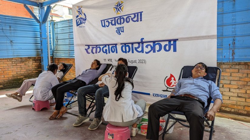 वार्षिकोत्सवमा पञ्चकन्या ग्रुपको रक्तदान कार्यक्रम