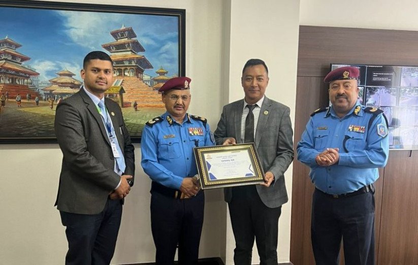 कामना सेवा विकास बैंकद्धारा प्रहरी कन्ट्रोल रुम प्रदान