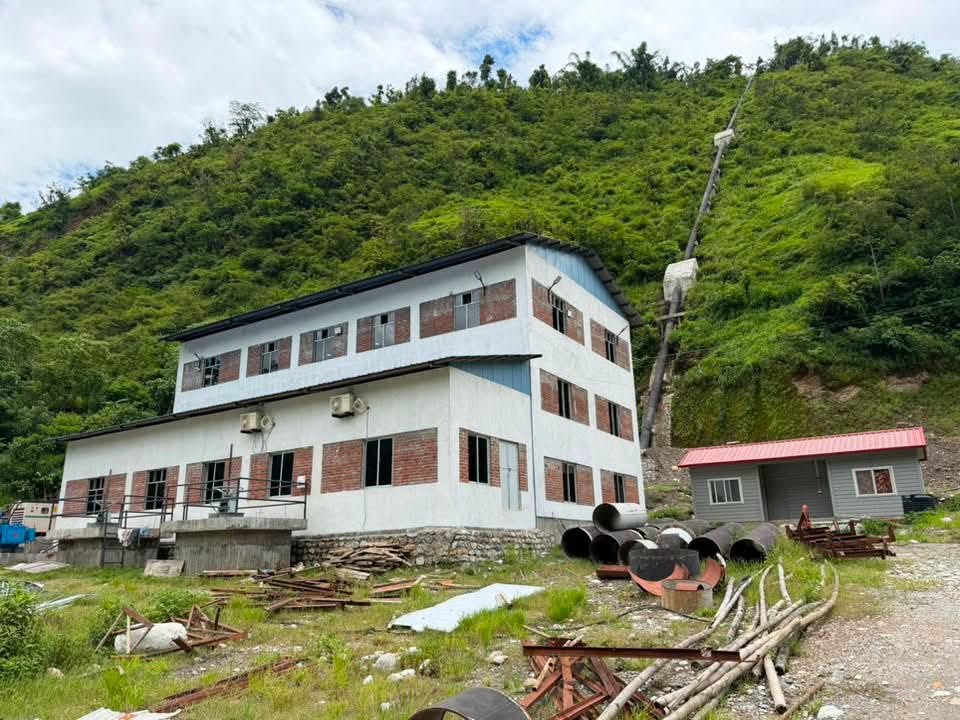 जनार्दन शर्माको अवधारणाले पायो मूर्तरूप, रुकुम पश्चिमको स्यार्पु हाइड्रोबाट ३.३ मेगावाट बिजुली उत्पादन