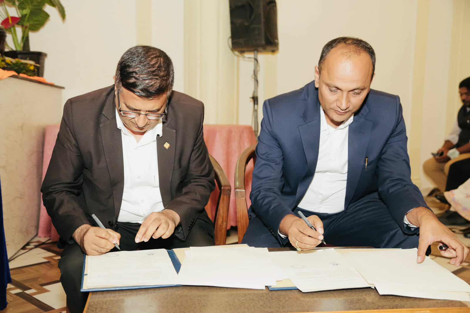 सामाजिक सुरक्षा कोष र नेपाल बार एसोसिएशनबीच सम्झौता