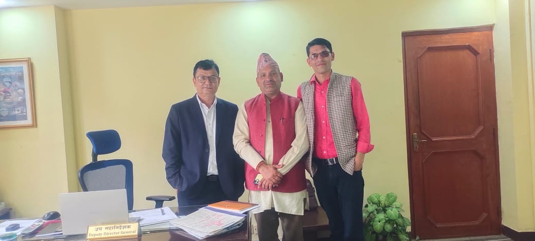 जिल्लाको विकासको लागि नेता धामीको  दौडधुप, जनतामा आशाको संचार