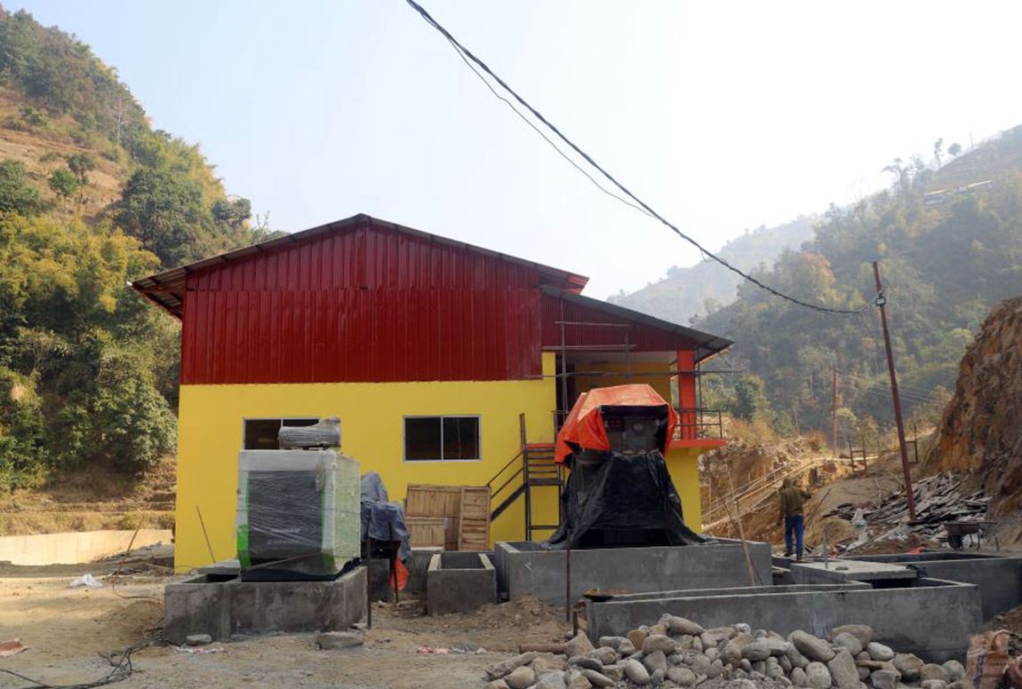 निर्माणाधीन पावर हाउस