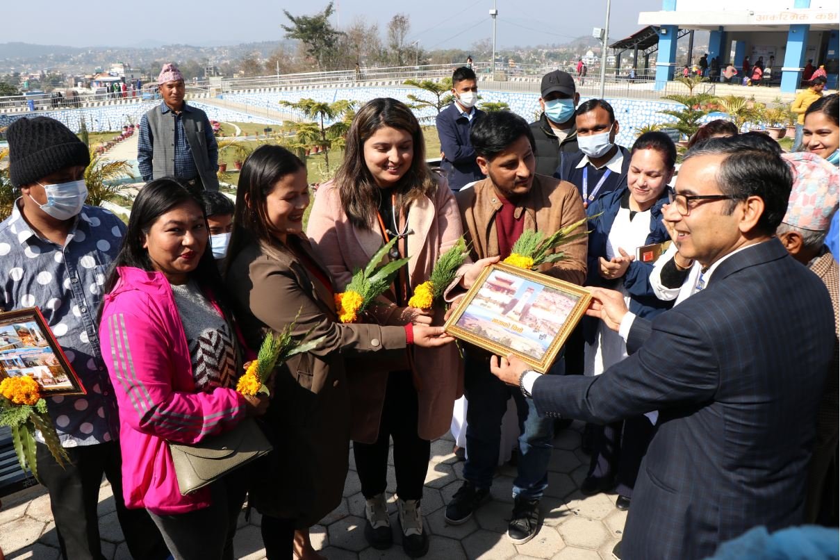 राष्ट्रिय प्रत्यारोपण केन्द्र भक्तपुर टोलीलाई मायाको चिनो