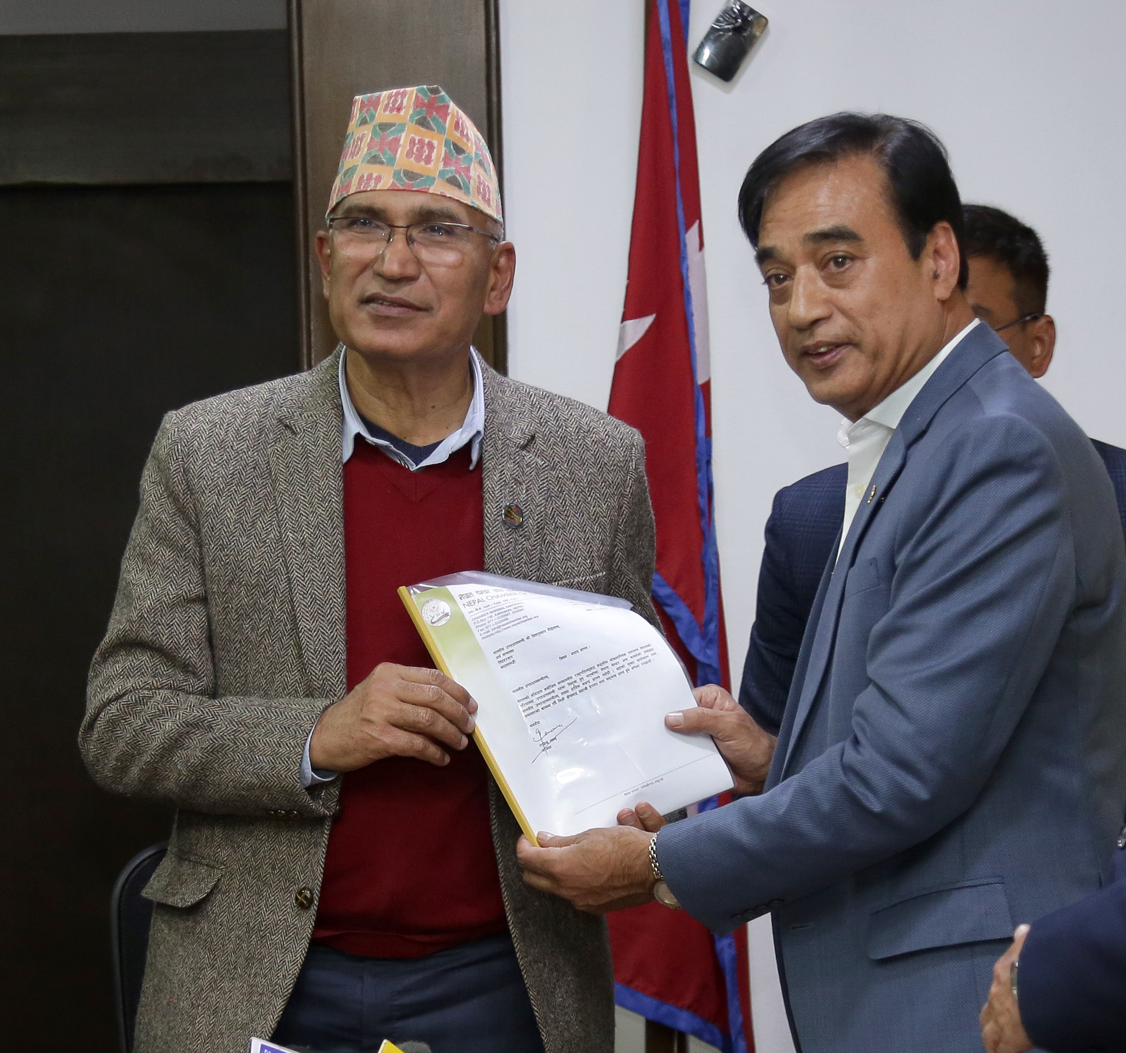 चालु पुँजिकर्जा सम्वन्धी मार्गनिर्देशन स्थगन गर्न अर्थमन्त्री पौडेललाई चेम्बरको आग्रह