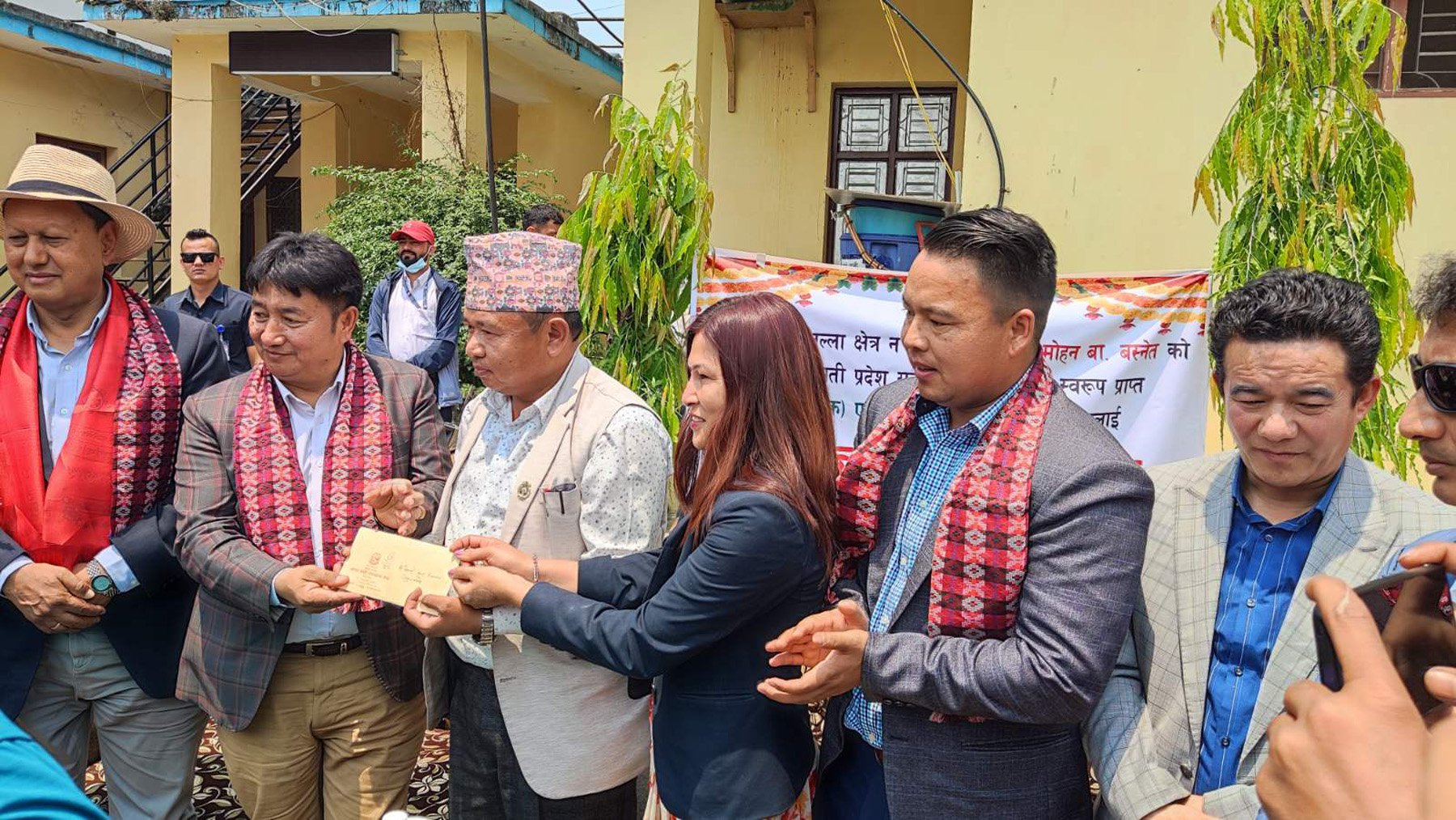 एम्बुलेन्सको साँचो हस्तान्तरण