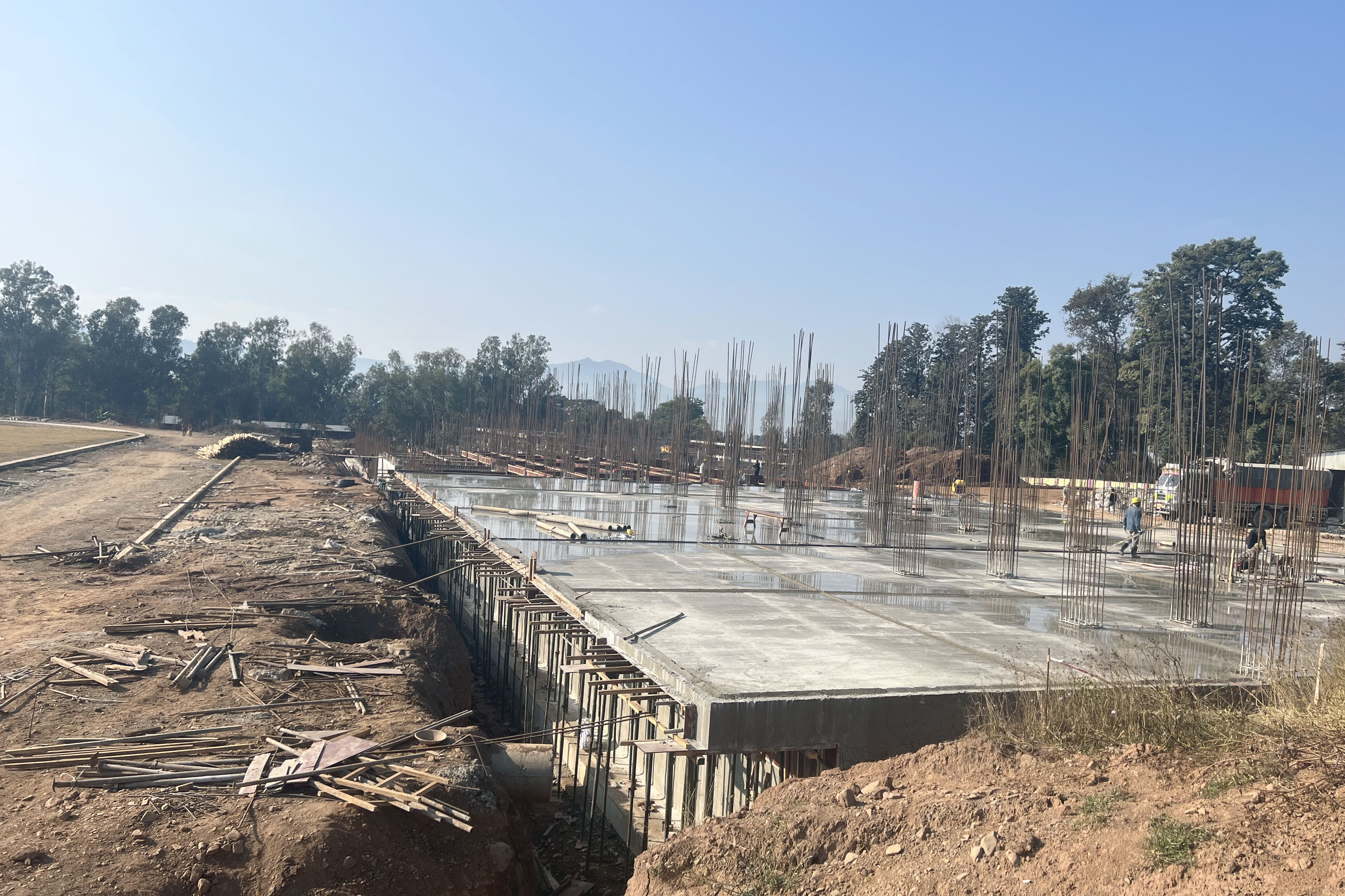 निर्माणाधिन रङ्गशाला
