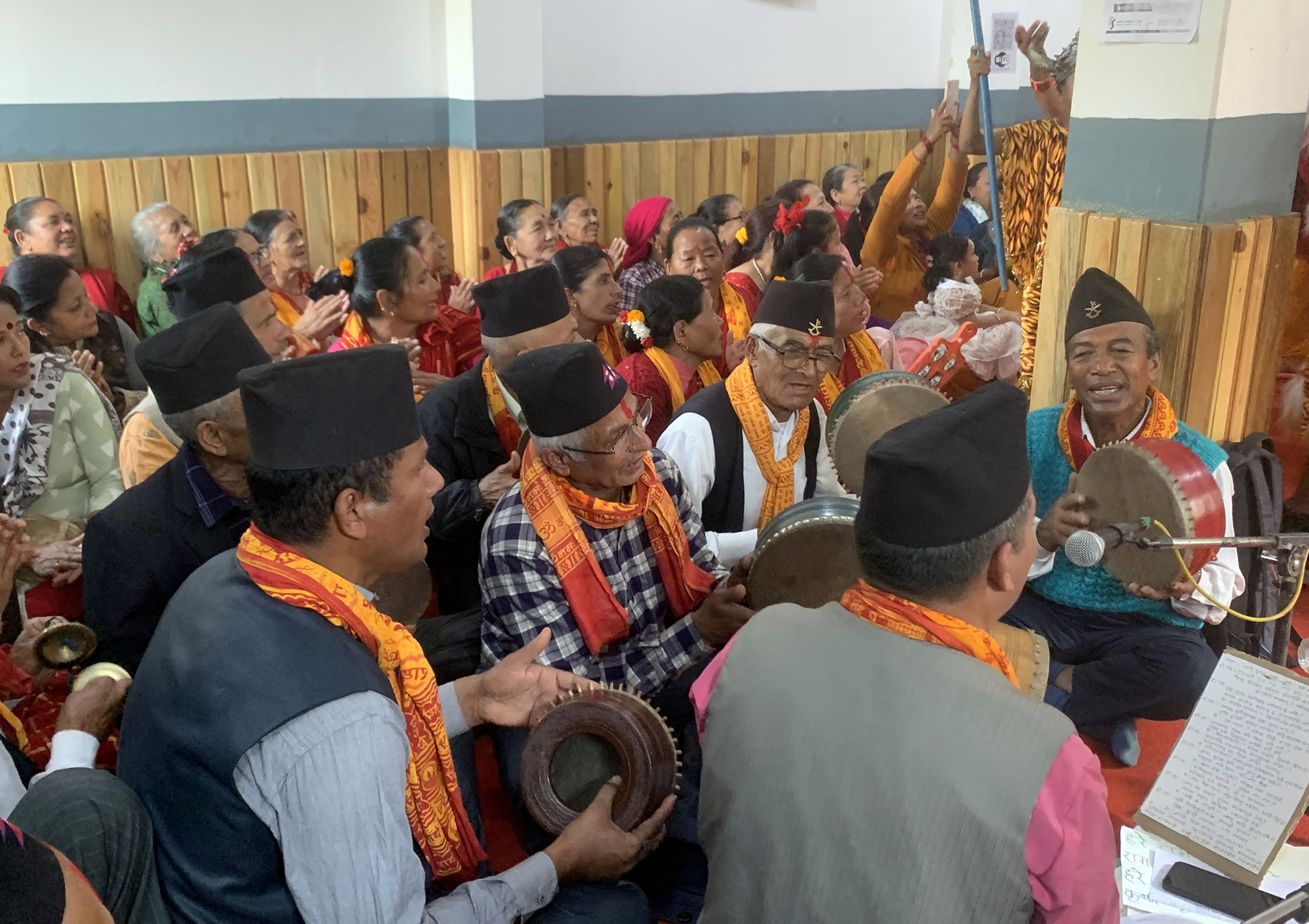 भजनकीर्तनमा ज्येष्ठ नागरिक