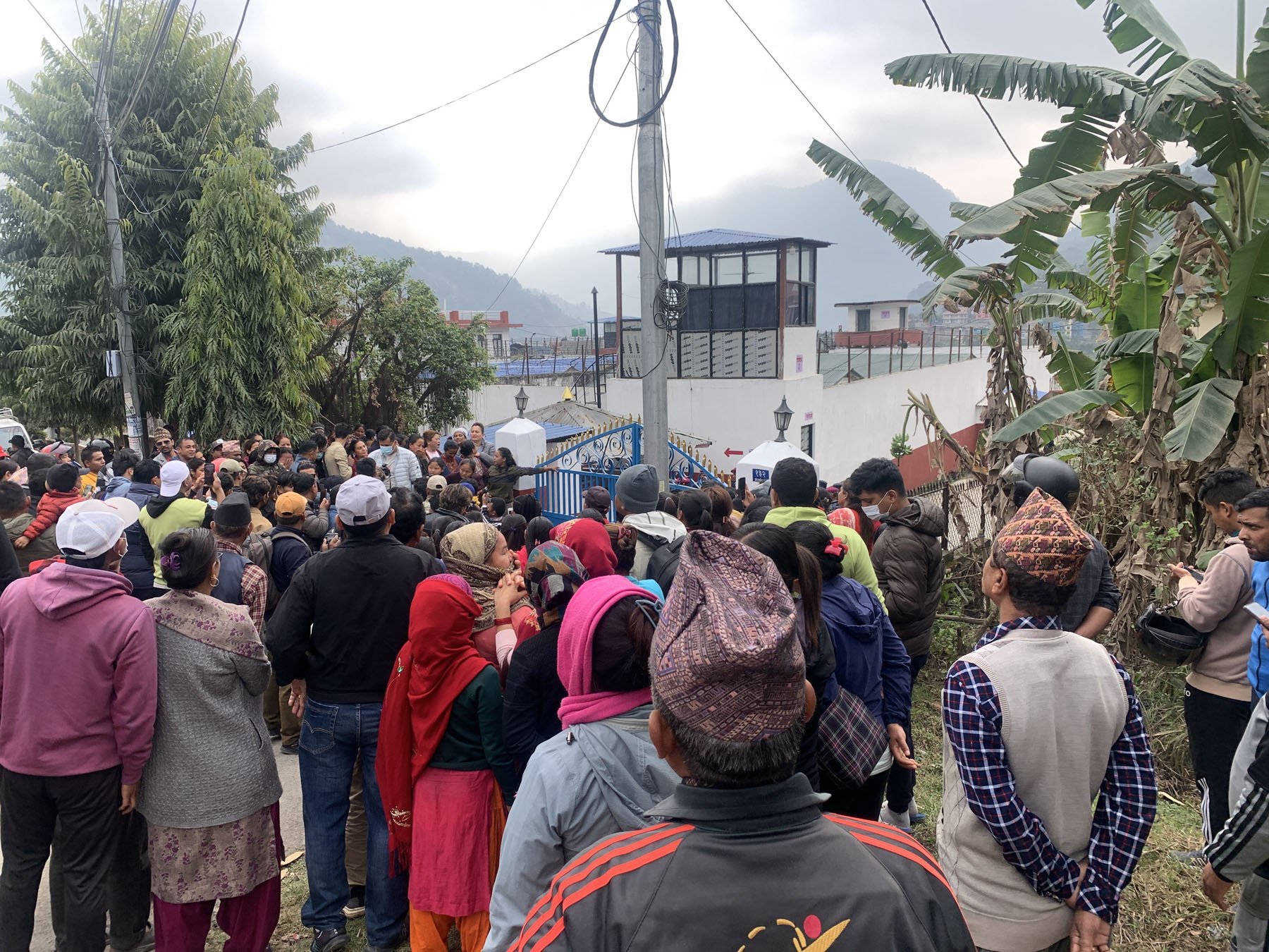 कारागारमा शुभेच्छुकको भिड