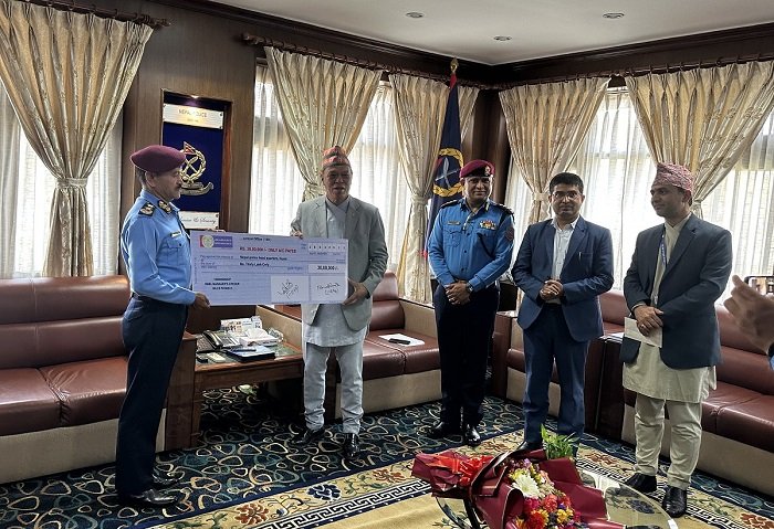 नेपाल प्रहरीलाई राष्ट्रिय वाणिज्य बैंकद्वारा  सिएसआर अन्तर्गत आर्थिक सहयोग