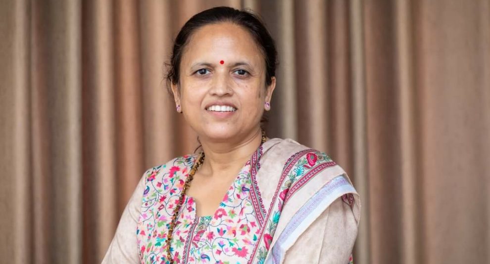 रेखा शर्मा नेपालको पहिलो सञ्चार महिला मन्त्री हुँदै