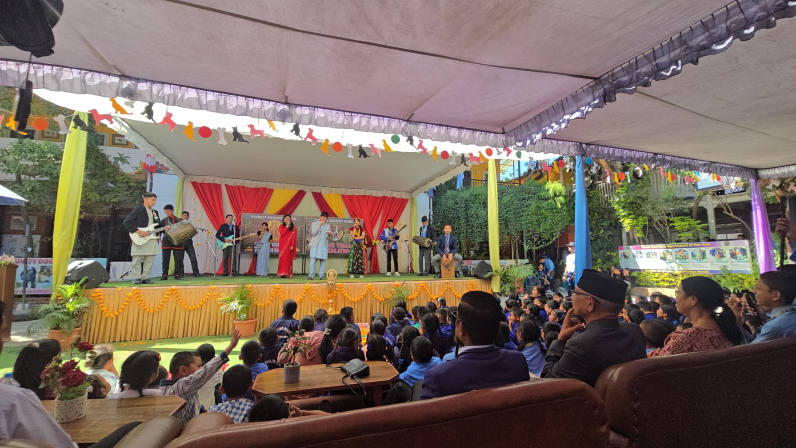 एभरेष्ट स्कुलमा तिहार कार्यक्रम सम्पन्न