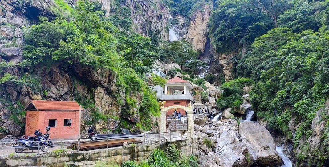 तनहुँको ऐनापहरा पार्कबाट एक वर्षमा ६० लाख आम्दानी