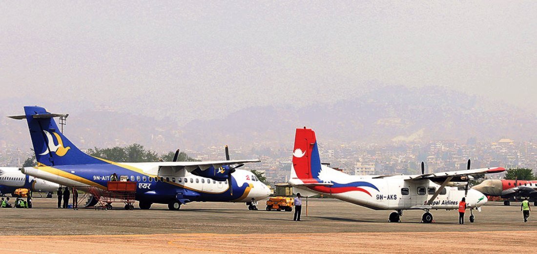 बढ्दो हवाई इन्धनको मूल्य र घट्दो यात्रु संख्याको मारमा वायुसेवा