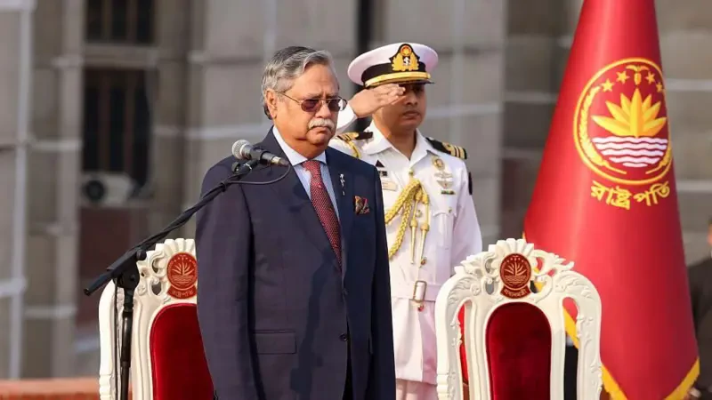 राजीनामा दिँदै बाङ्ग्लादेशका राष्ट्रपति