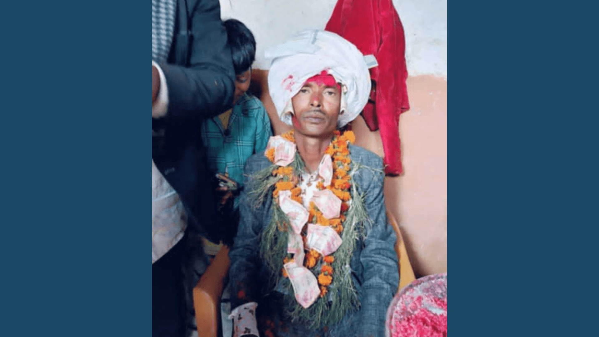 बाँच्दा पनि खुशीयालीमा बाजा बजाउनुपर्ने अवस्था