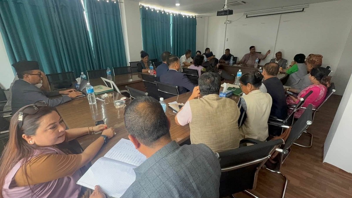 आन्तरिक किचलोबीच बागमतीमा बजेट पारित गराउने कांग्रेसको रणनीति, सांसदलाई जारी गर्यो तीन लाइन ह्विप