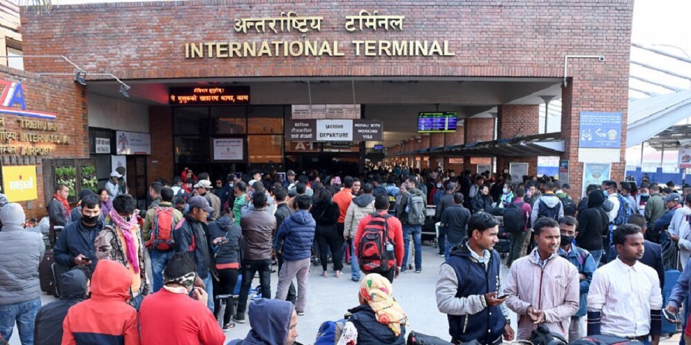 विदेशिने कामदारको संख्या दिनानुदिन बढ्दै, स्वदेश फर्काउने सरकारको वाचा कहाँ पुग्यो ?