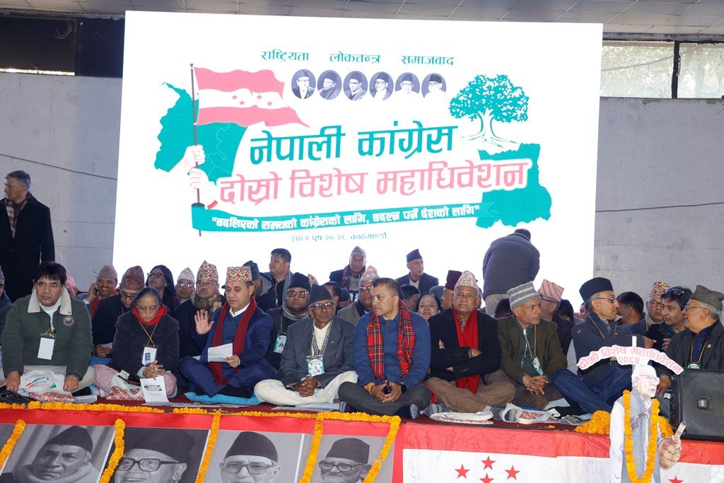 सभापतिमा गगन थापाको मात्रै उम्मेदवारी, अन्य सबै पदाधिकारीमा मनोनयन दर्ता