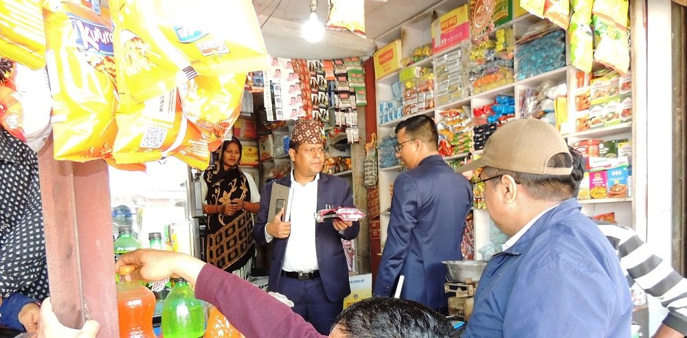 सगरमाथा एग्रो प्याकेजिङ स्टोरले तिर्‍यो एक लाख जरिमाना