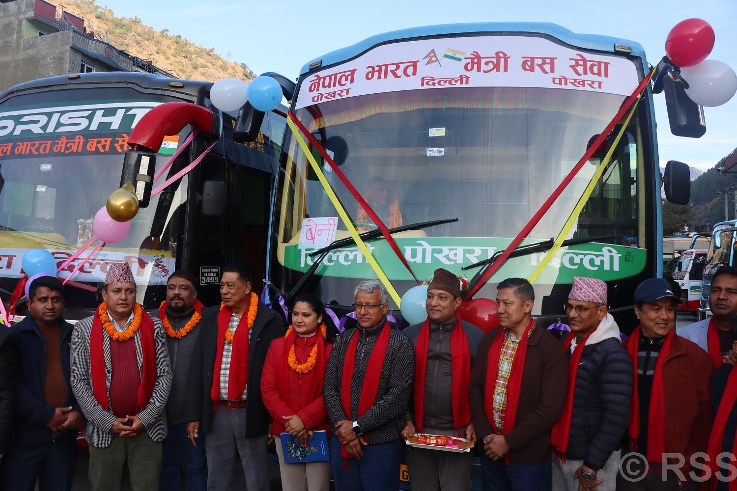म्याग्दीको बेनीदेखि नयाँ दिल्लीसम्म प्रत्यक्ष बस सेवा सुरू, पर्यटक र यात्रुका लागि यात्रामा सहज हुने