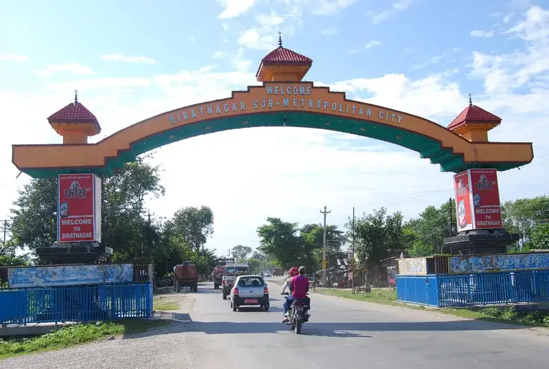 चिनियाँ नागरिकद्वारा गैर कानुनी रुपमा व्यवसाय संचालन