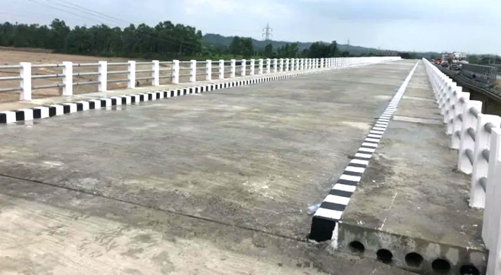नारायणगढ–मुग्लिन सडकमा निर्माणाधीन पुलहरु यसै महिनाको मसान्तसम्ममा सञ्चालनमा आउने