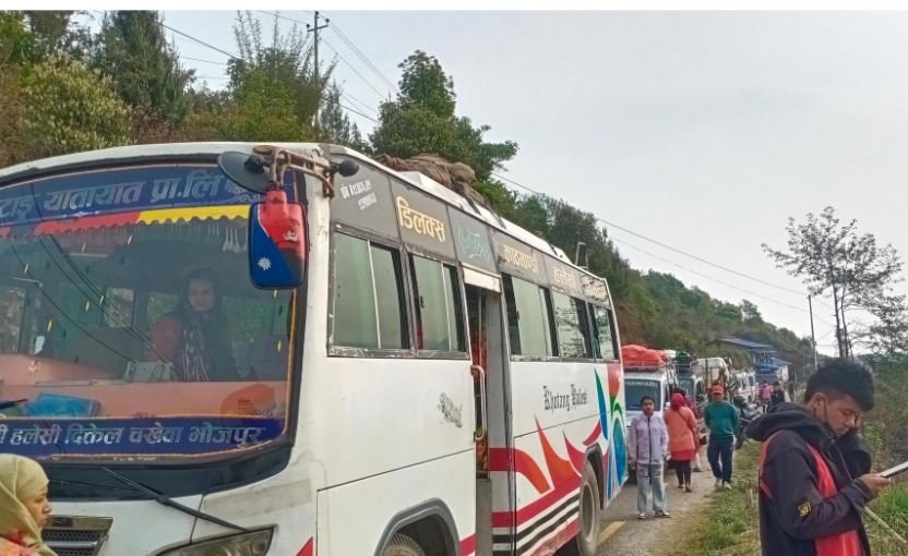 जाममा सवारी साधन