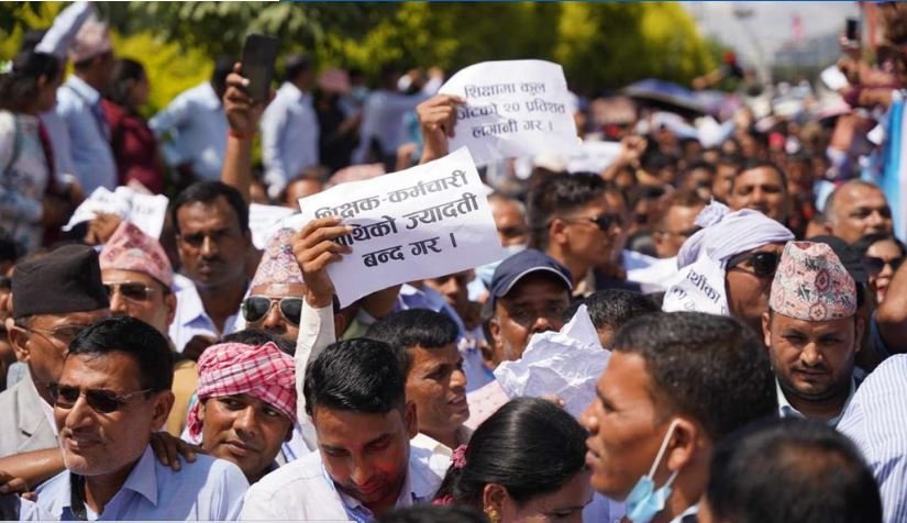 शिक्षक महासंघद्वारा शैक्षिक हड्तालको घोषणा