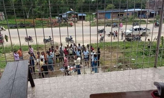 सिरहाको जीवन विकास लघुवित्त वित्तीय संस्थामा तोडफोड र आगजनी