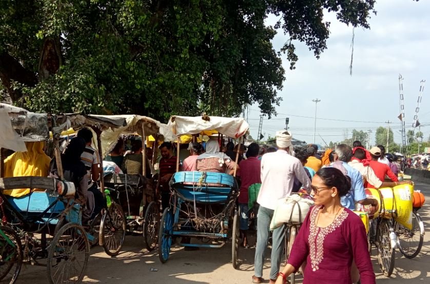 जमुनाह नाकामा नेपालीको भीड