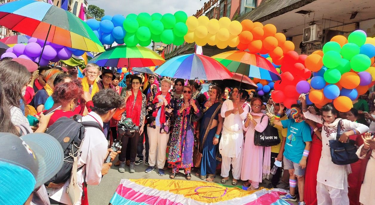 गाईजात्रा उत्सव र्‍यालीमा अमेरिकी राजदूत थम्पसन