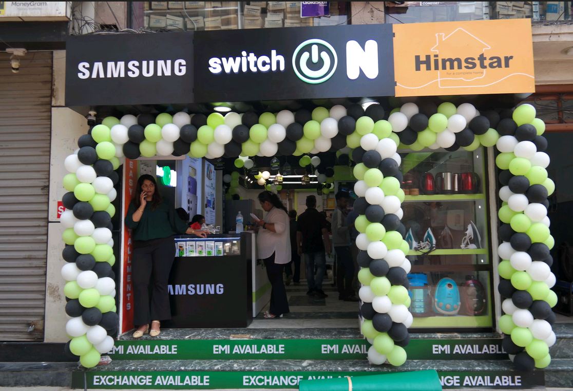 काठमाडौँको न्युरोडमा स्विच अन रिटेलको चौथो शोरुम