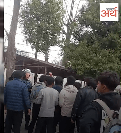 अखिल र नेविसंघका विद्यार्थीहरुले गरे थापाथली इन्जिनियरिङ क्याम्पसमा तोडफोड (भिडियो)