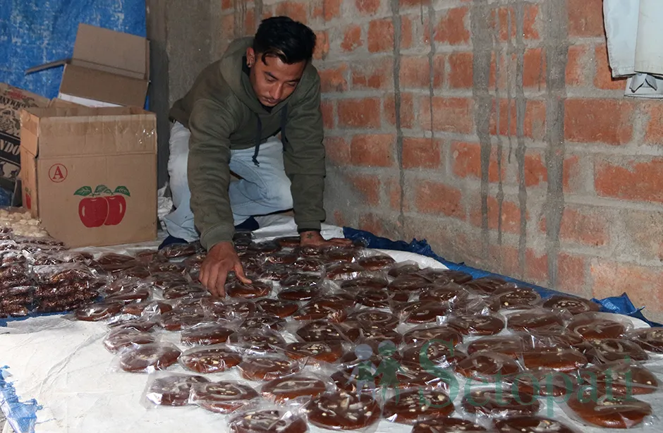 चाकुको माग धान्न धौ धौ
