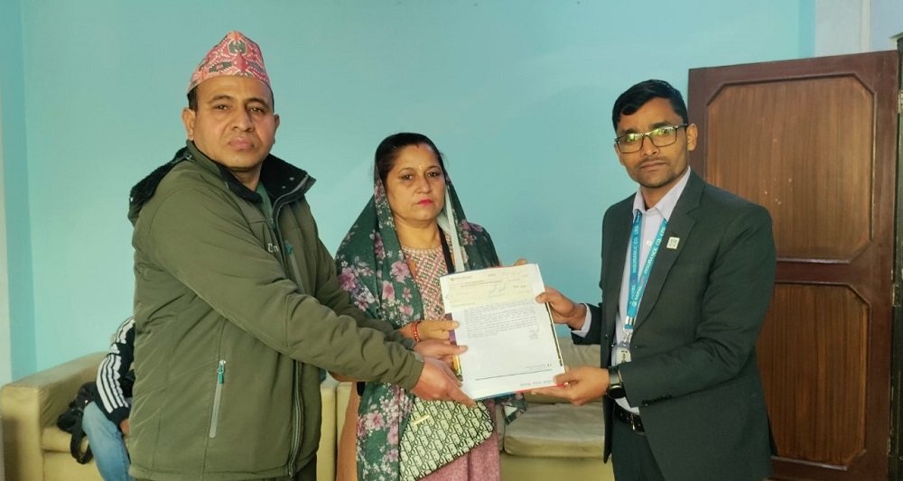 यती एयरलाइन्स दुर्घटनाका मृतक परिवारलाई नेपाल लाइफद्वारा एक करोड बढी दाबी भुक्तानी