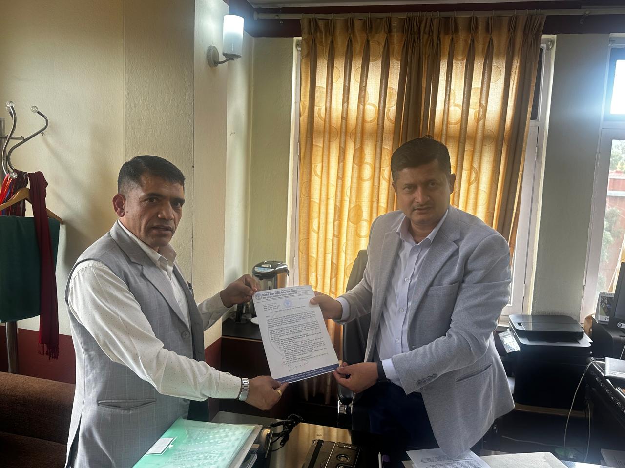 लघुवित्त संकट समाधानका लागि सिवाईसी नेपालले राष्ट्र बैंकलाई बुझायो १७ बुँदे सुझावपत्र