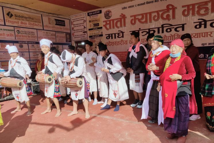 पुख्यौली नृत्य प्रतियोगीता