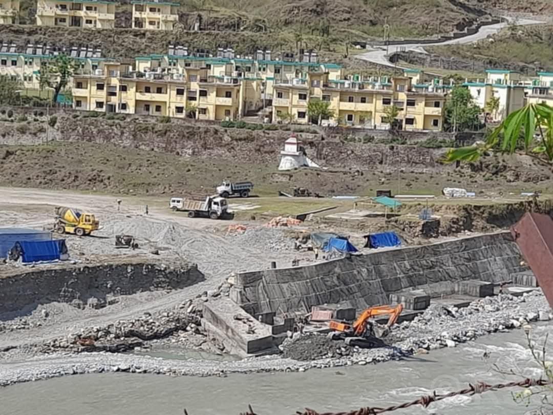 भारतको तटबन्ध निर्माण रोक्न प्रजिअलाई ज्ञापनपत्र, अविलम्ब कूटनीतिक पहल गर्न माग