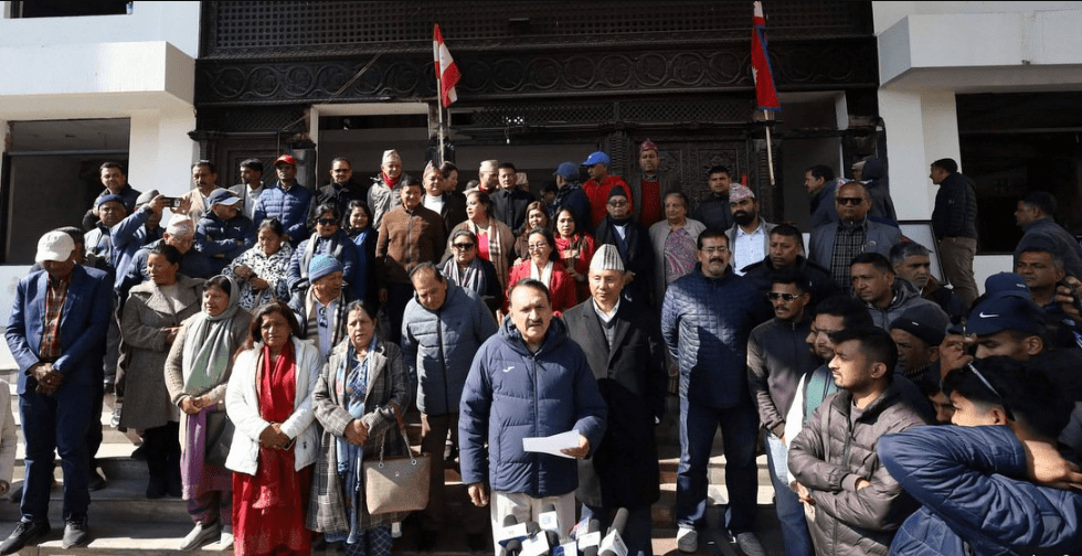 निर्वाचन आयोगको निर्णयविरुद्ध देउवा पक्ष सर्वोच्च जाने