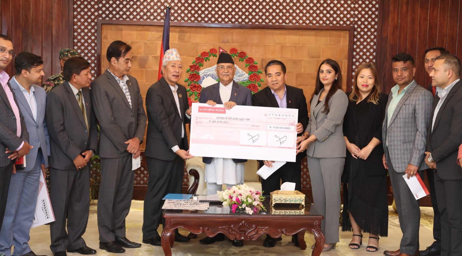 प्रभु ग्रुपद्वारा प्रधानमन्त्री उद्धार कोषमा एक करोड ७५ लाख हस्तान्तरण