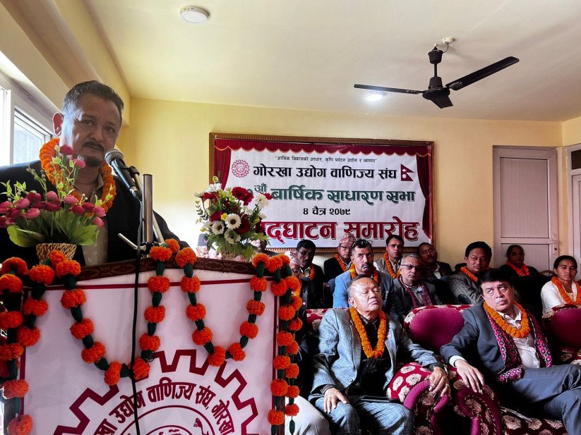 उद्योगी व्यवसायीका समस्या समाधान गर्न चन्द्र ढकालको सारथी भएर वरिष्ठमा आउँदैछु - उमेशलाल श्रेष्ठ