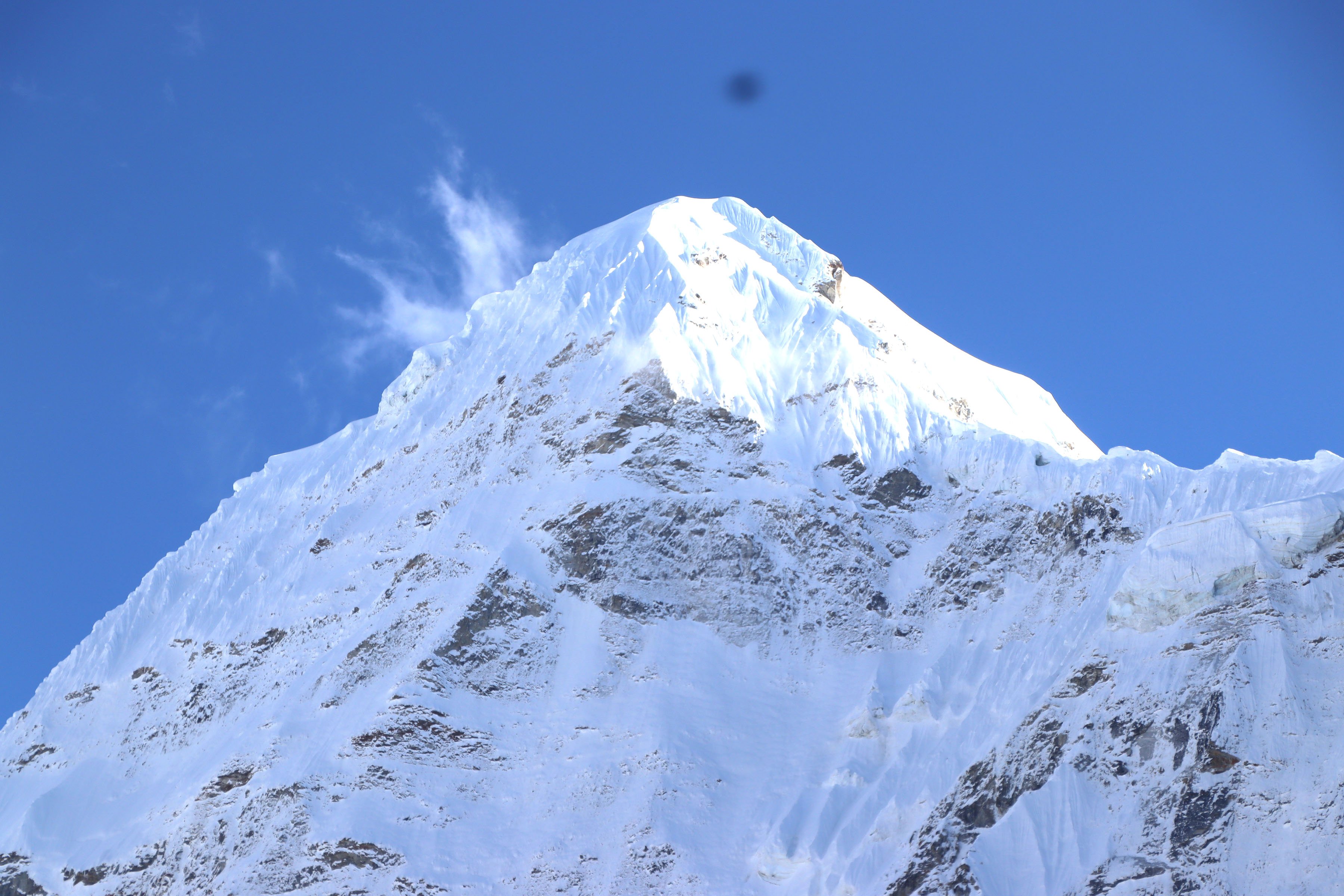 हिमाल आकषर्णको केन्द्र मिरापिक