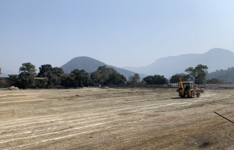 खेल मैदान सम्याउँदै