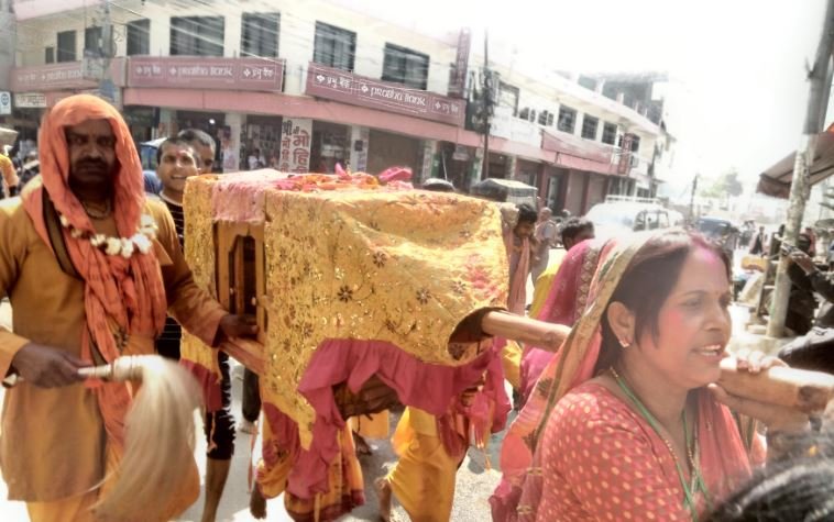 भगवान् रनमचन्द्रको डोला