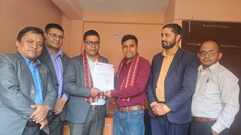 इमानको कार्यवाहक अध्यक्षमा सापकोटा