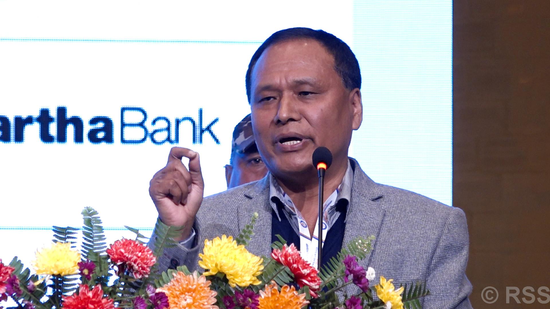 सुशासनमार्फत जनतामा आशा जगाउन वर्तमान सरकार केन्द्रित छ : मन्त्री घिसिङ