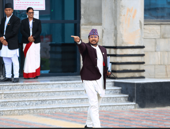 विपक्षी दलका सांसदहरूले गरे संसद बहिष्कार