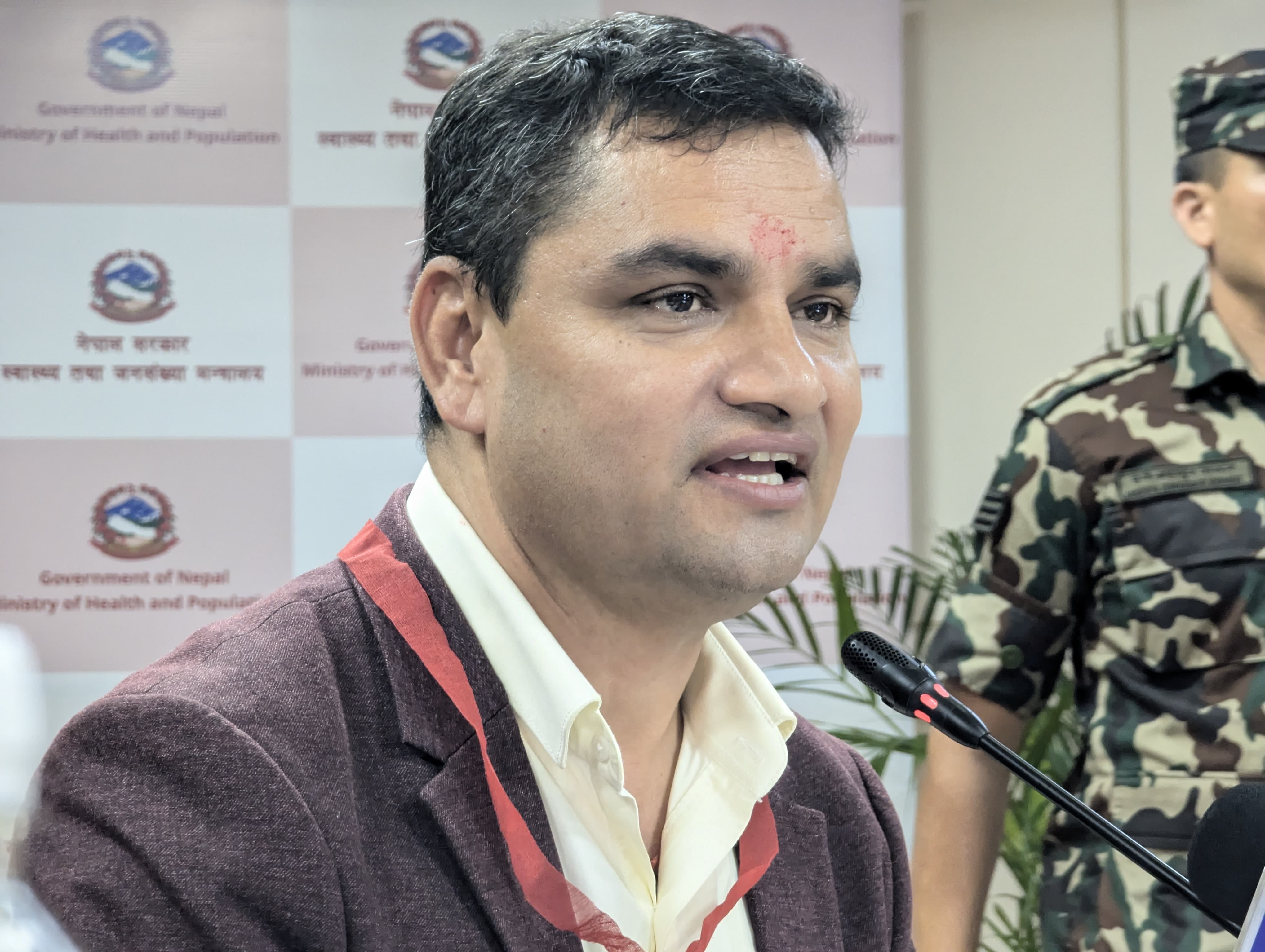 स्वास्थ्य मन्त्रीद्वारा सुर्तीजन्य पदार्थबाट हुने क्यान्सर नियन्त्रणमा चेतावनीमूलक सन्देश निर्देशिका स्वीकृत
