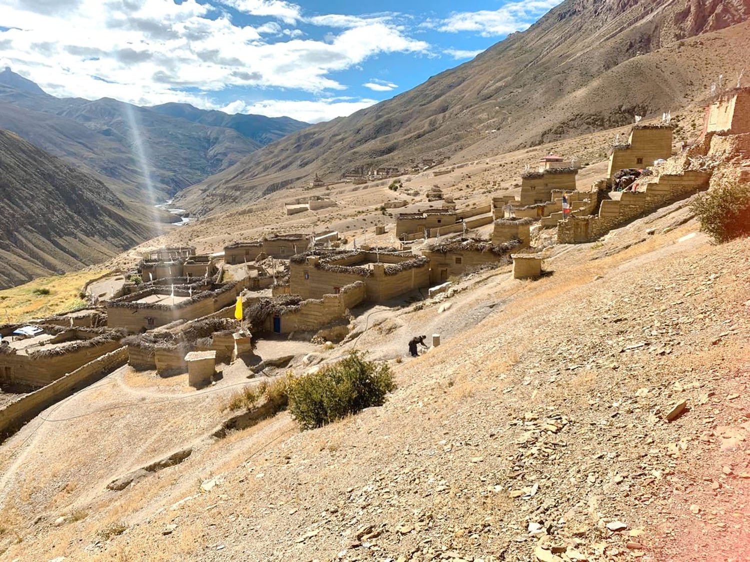 न्यासाल गाउँ